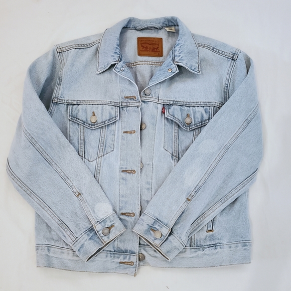 Levi's Jackets & Blazers - Levi's Ex-Boyfriend Trucker Jacket Arctic Bleach